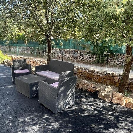 Logement Tout Confort Au Calme Entre Saint Tropez Et Les Gorges Du Verdon ル・トロネ エクステリア 写真