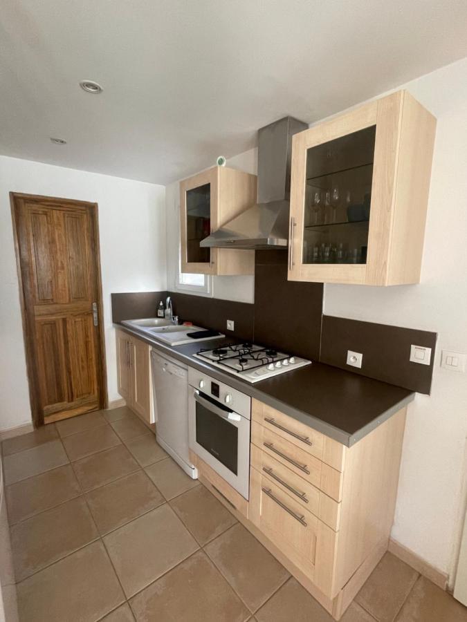 Logement Tout Confort Au Calme Entre Saint Tropez Et Les Gorges Du Verdon ル・トロネ エクステリア 写真