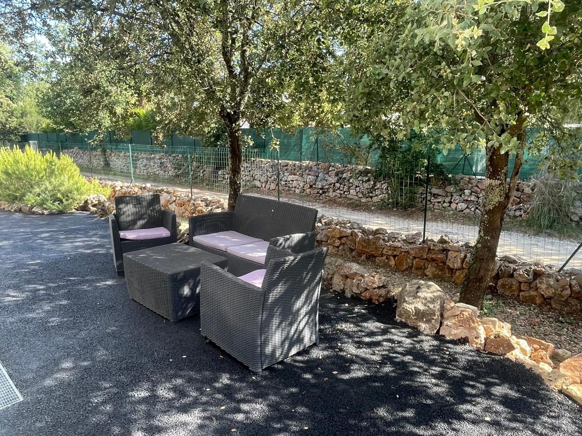 Logement Tout Confort Au Calme Entre Saint Tropez Et Les Gorges Du Verdon ル・トロネ エクステリア 写真